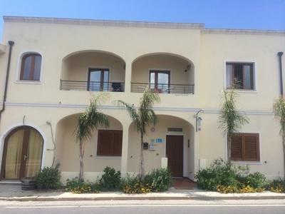 Apartamento Casa Di Livia SantʼAnna Arresi Exterior foto