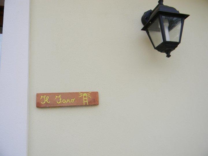Apartamento Casa Di Livia SantʼAnna Arresi Exterior foto